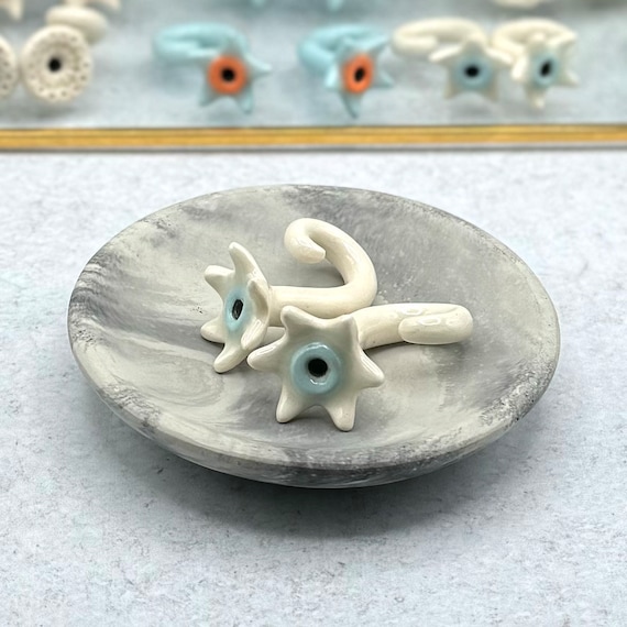 White 0g ceramic gauges 8mm Flower