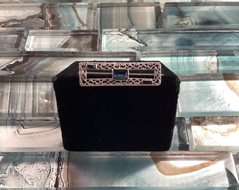 Antique Art Deco Sapphire Pin