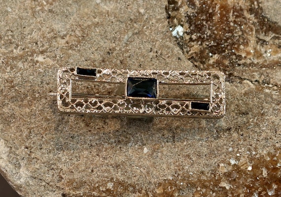 Antique Art Deco Sapphire Pin - image 1