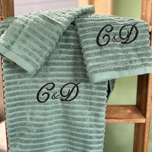 monogrammed bath towel set for wedding gift
