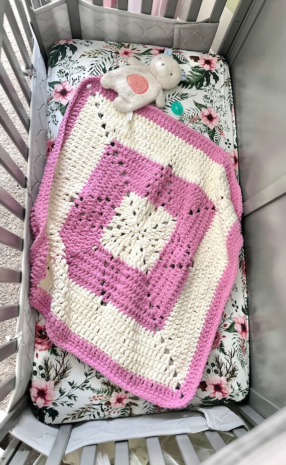 Crochet baby blanket afghan, baby crib blanket, crochet blanket, chunky yarn