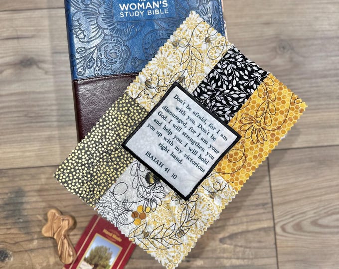 handheld prayer quilt, bible verse, praying cross, prayer gift