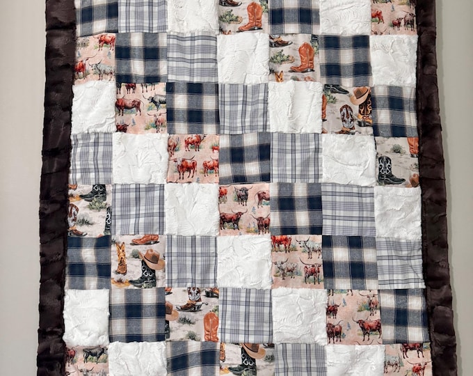 Memory quilt made from clothing and cuddle hid minky fabric