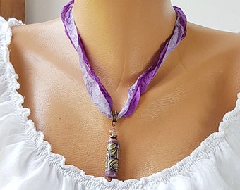 Violet and purple shabby ribbon lampwork necklace, Single bead romantic necklace, Handmade glass pendant, Summer boho jewelry