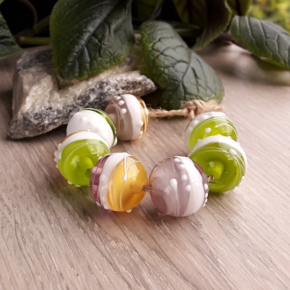 12 pcs 13mm Lampwork bead set Red Yellow Green Blue handmade round beads Made to Order Polka dot glass beads Mix lot for jewelry making