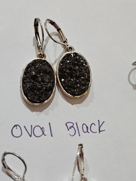 Dangle/Drop stone looking earrings - image 5