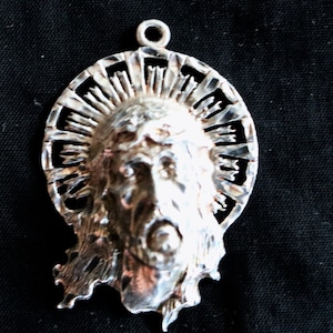 925 Sterling Silver Face of Jesus - Crown of Thorns - Halo Pendant