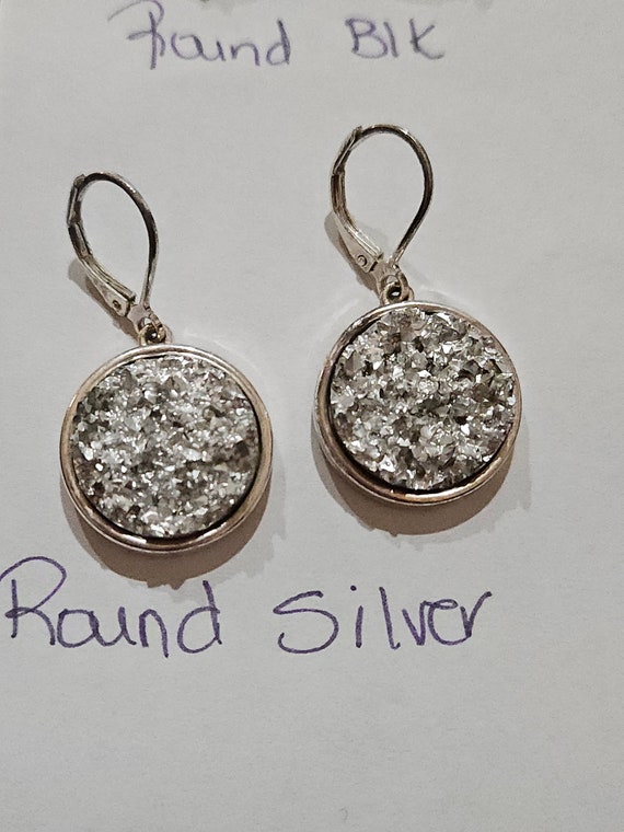 Dangle/Drop stone looking earrings - image 7