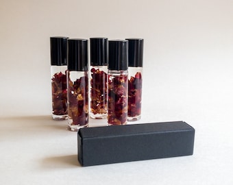 Perfume Oil Roller with Rose Scent, Infused with Flower Essence, Blended with Essential Oils and Petal Fragments, Gifts for Her