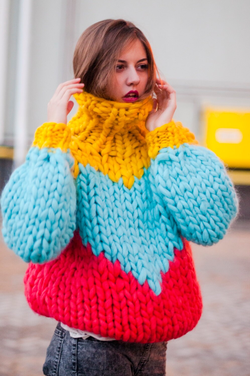 bulky sweatshirts