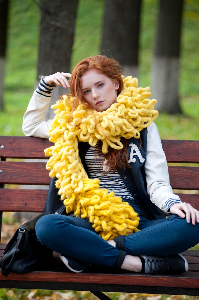 Chunky knit shaggy scarf. Extreme knitting chunky scarf. | Etsy