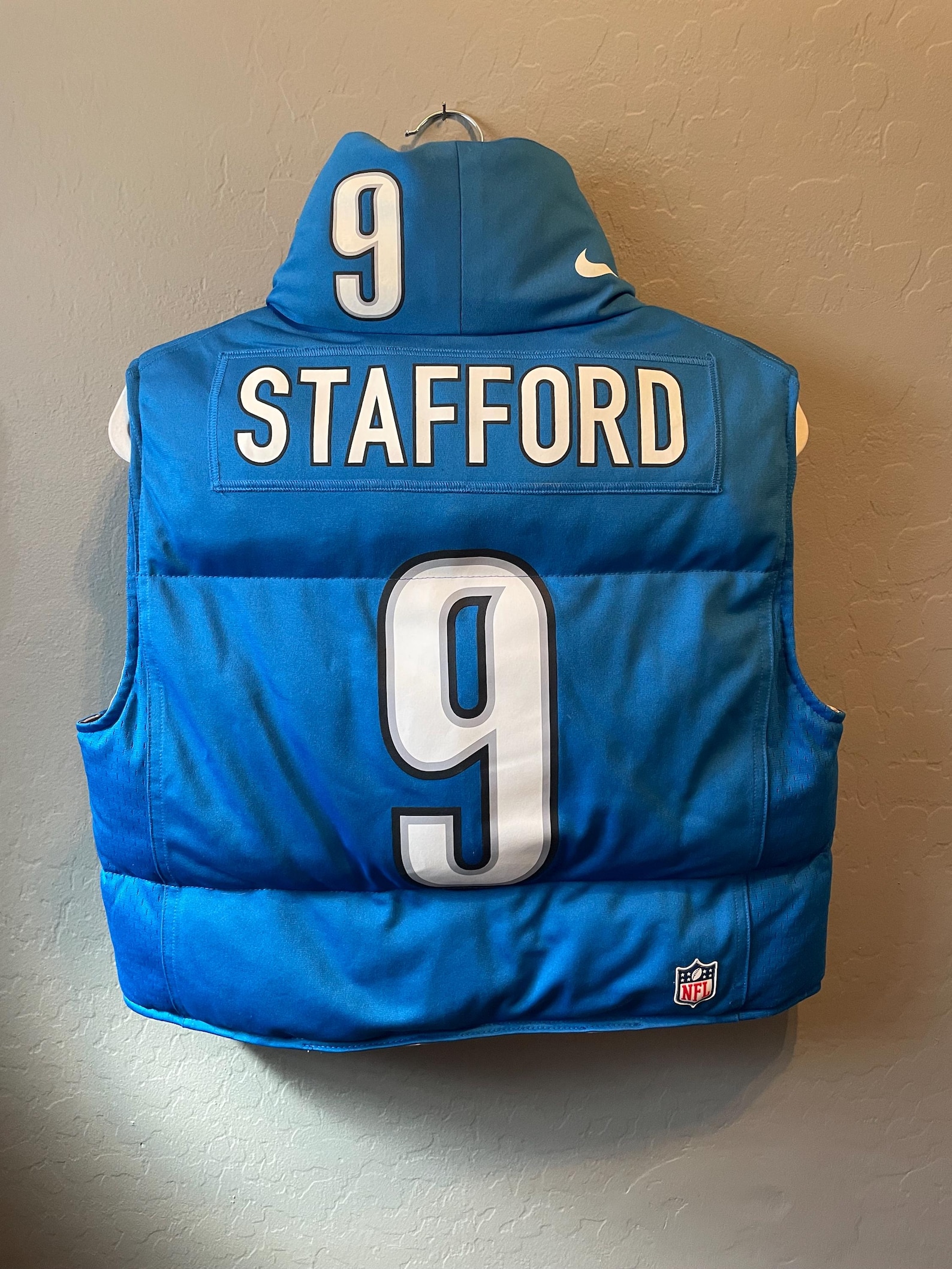 Club Puffer Vest