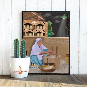 Pu&ograve; includere: Una donna con un vestito blu e bianco sta usando un bastone di legno per agitare il latte in una pentola di terracotta. La scena &egrave; ambientata in una casa rustica con un muro di terra e uno scaffale con pentole di terracotta. La donna indossa un foulard bianco.