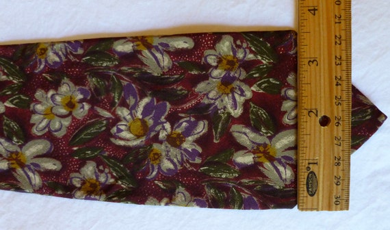 Vintage Burgundy Floral Silk Men's Necktie, Ungar… - image 9