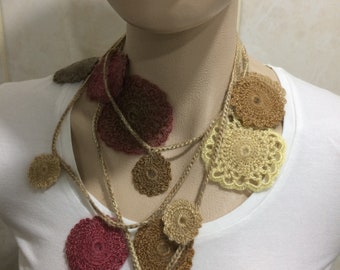 VERKOOP!! Gehaakte ketting, herfst bloem sjaal, elegante gehaakte bowknot, bloem ketting, antieke herfst kleuren ketting, gehaakte sieraden