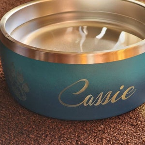 Personalized Double Wall Vacuum Insulated Dog Water Bottle