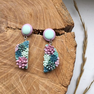 Orecchini pendenti rosa menta succulenti, regalo per gli amanti delle piante, gioielli in pasta polimerica