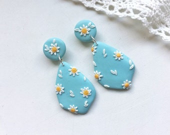 Daisy flower earrings, light blue delicate drop earrings