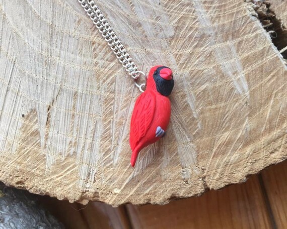 Cardinal bird hotsell necklace