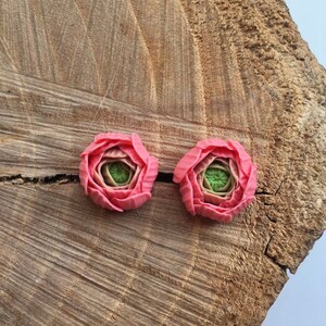 Peach pink ranunculus flower stud earrings, Bridesmaid Gifts, polymer clay jewelry, pink flower earrings image 4