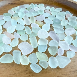 Blue Pink Green White Yellow Sea Glass | 100 Pieces Spectacular Ocean Tumbled Beach Glass | Collectible Jewelry Art | 3203