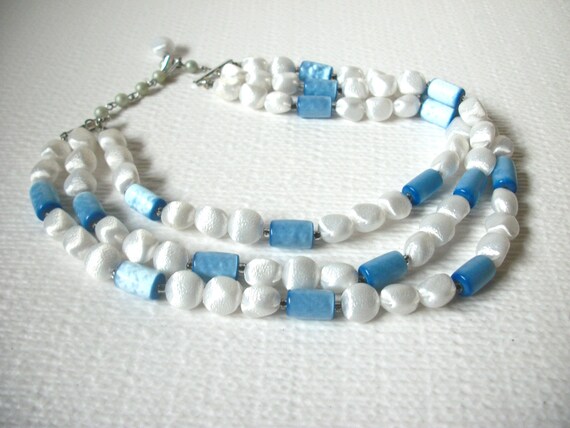 Vintage Jewelry 18" JAPAN Designer, Pressed Molded Lucite, Triple Row Blue White, Necklace 91417 View 3