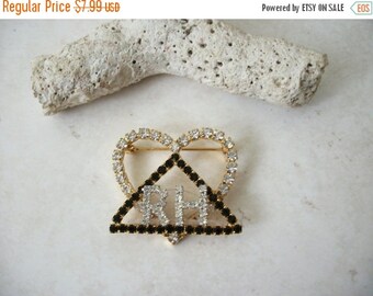 ON SALE Vintage Gold RH Rhinestones Pin 82116
