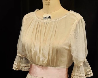 Vintage ~ Womens ~ 1910s ~ Net ~ Dress with Pink Flowers ~ Wedding ~ Party ~ Gatsby ~ Tea