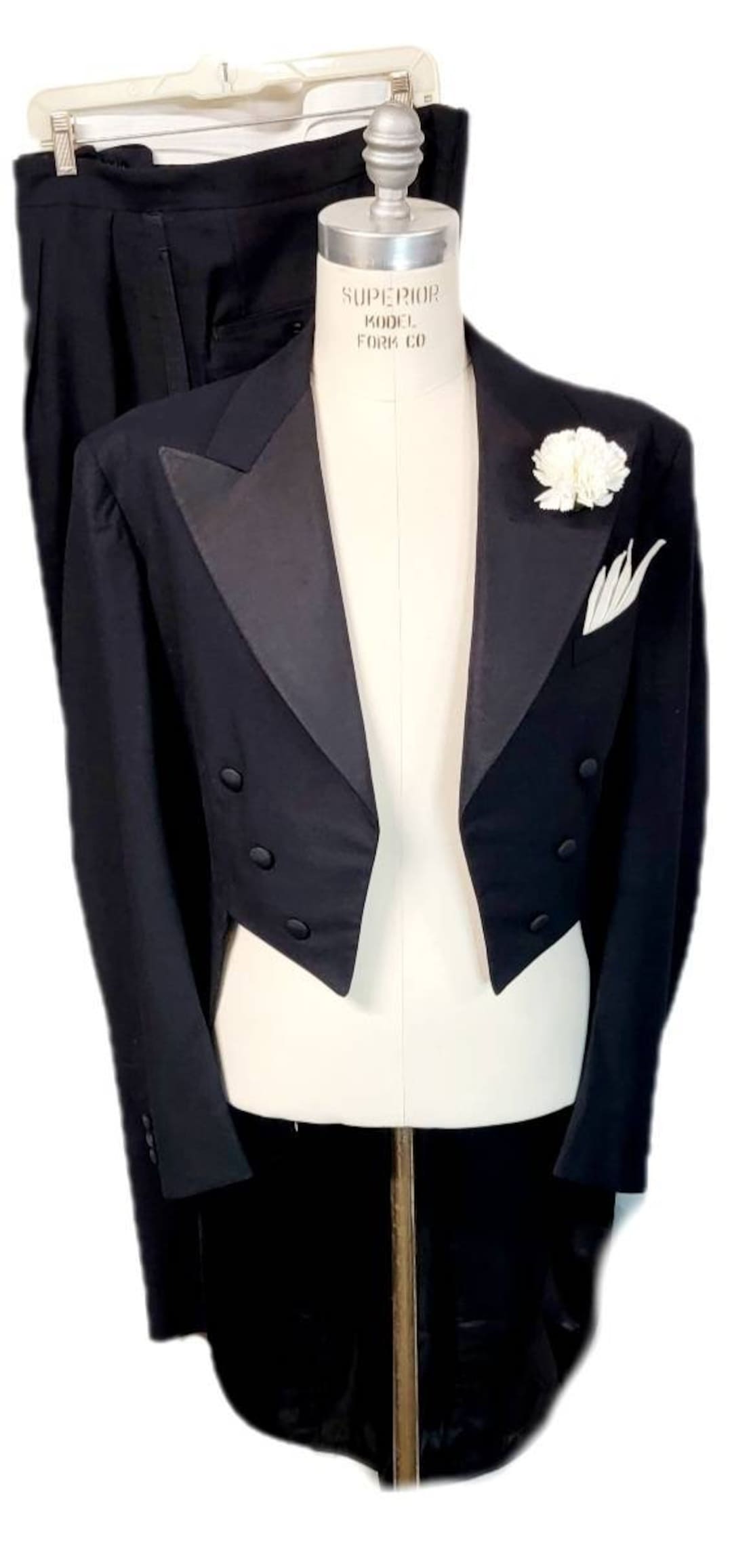 rent white tie and tails