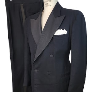 Mens ~ Vintage ~ Tuxedo ~ Formal Wear ~ Black Tie ~ Silk Peak Lapels ~ Hourglass ~ Beautiful  ~ Must See!!!
