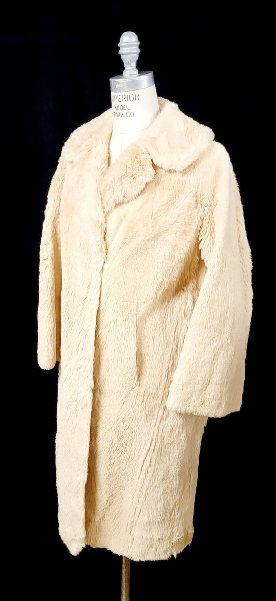 Vintage ~ Women's ~ Kangaroo ~ Fur ~ Coat ~ Pocke… - image 8