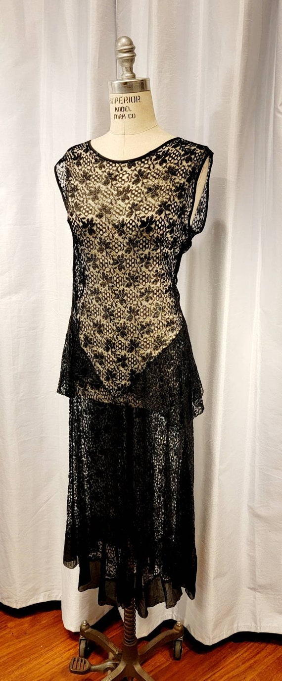 Vintage ~ Womens ~ Incredible ~ 1930s ~ Black Lac… - image 2