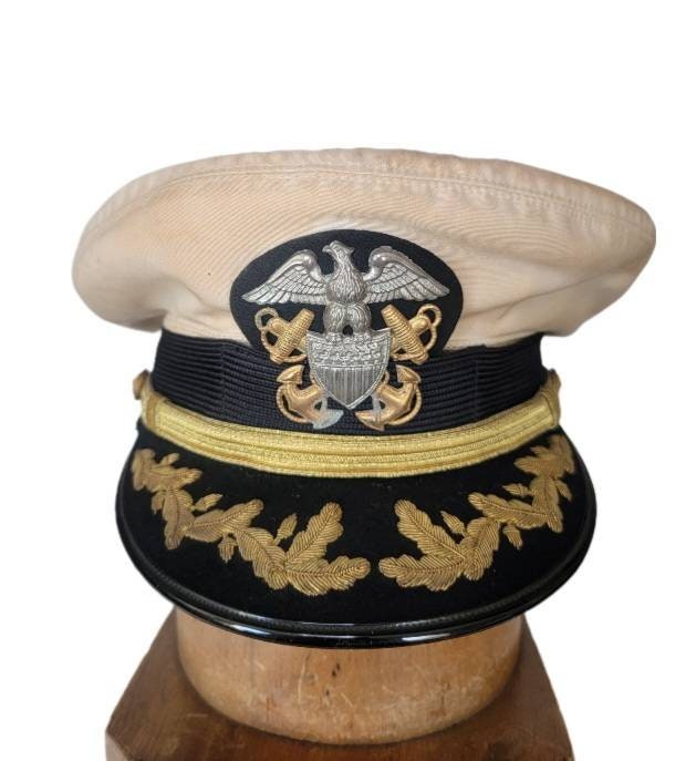 WW2 US Navy Officers Commanders Visor Service Hat Must View WW2 US Navy Officers Commanders Visor Service Hat Must View