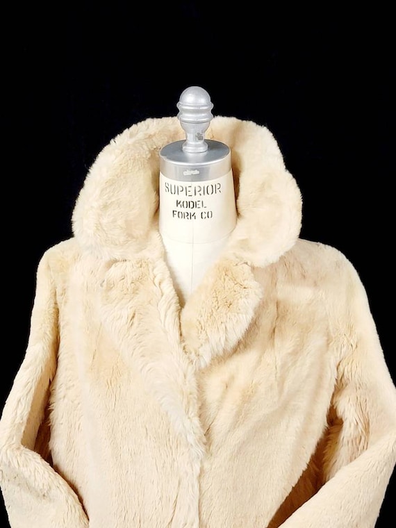 Vintage ~ Women's ~ Kangaroo ~ Fur ~ Coat ~ Pocke… - image 10