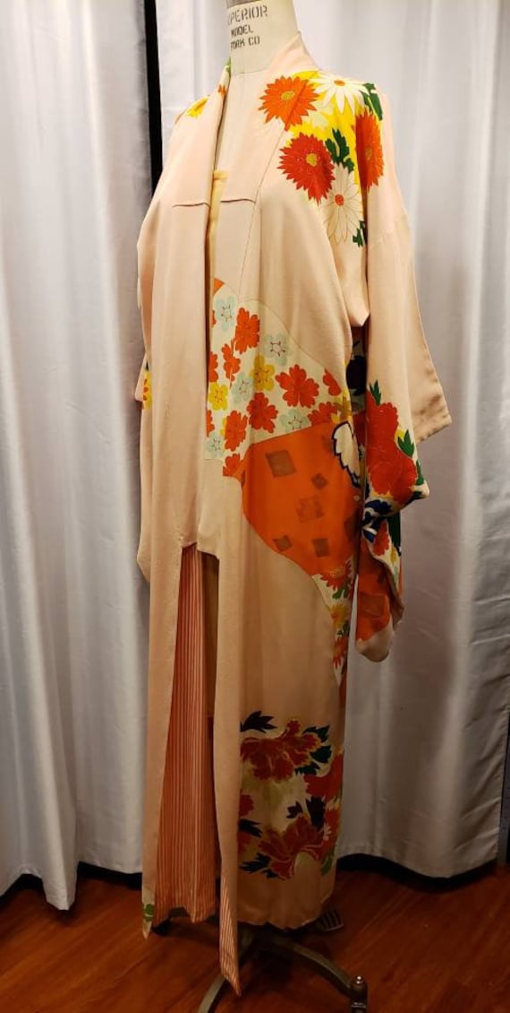 Beautiful ~ Kimono ~ 1930's ~ 1940's ~ 1950's ~ K