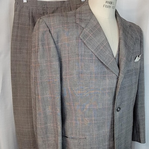Mens Vintage ~ 3pc ~ Single Breasted ~ Suit ~ Black & White with Pink Windowpane ~ Prince Albert ~ Beautiful ~ L@@k!