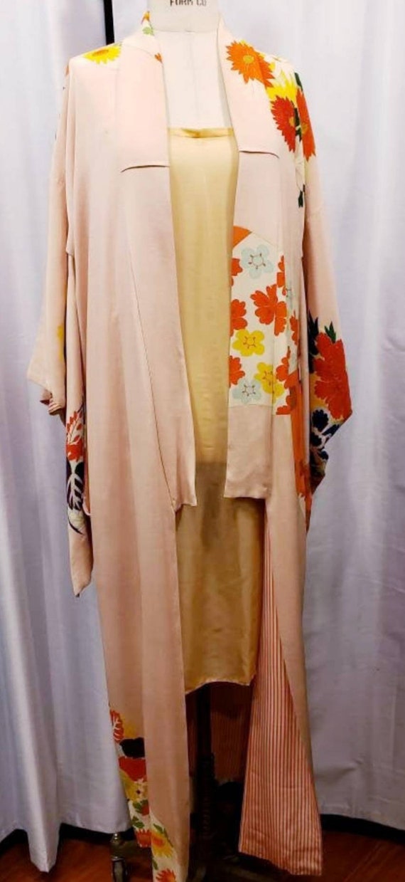 Women's ~ Vintage ~ Kimono ~ 1930-50's ~  Unisex ~