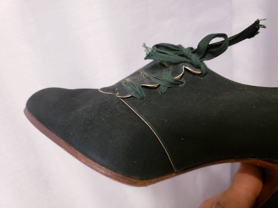 Vintage Women's ~ Incredible ~ Suede ~ Lace Up ~ … - image 4