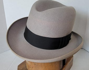 1940s Stetson Royal Deluxe Fedora | Vintage 40s Dove Grey 1940s Stetson Royal Deluxe Fedora | Vintage 40s Dove Grey