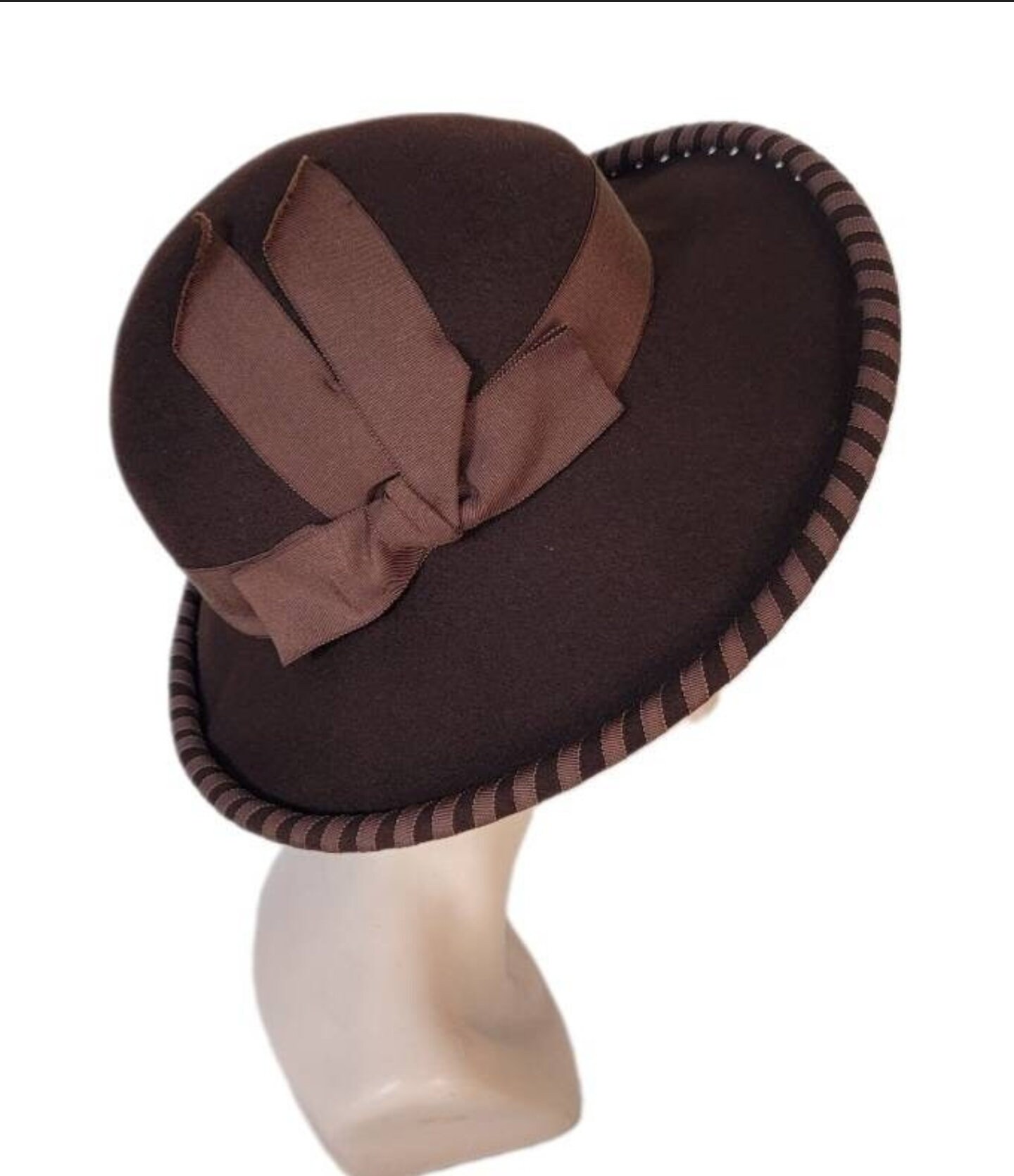 Halo Hats Womens Vintage Black Felt Ribbon Band Fall Leaves Gatsby Hat Vintage ~ Womens ~ Brown Felt ~ 1930 main image 2
