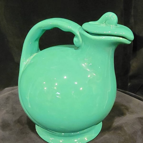 Vintage ~ Pottery ~ 1930s  ~ Teal ~  Seafoam ~ Art Deco ~ Metlox~ Poppytrail ~ Pitcher with Lid ~ Carafe