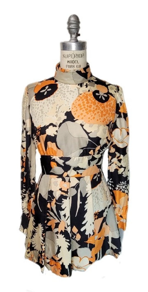 Vintage ~ Women's ~ 1960's ~ 1970's ~ Long Sleeve ~ Designer ~ Mini ~ Dress ~ Bergdorf Goodman