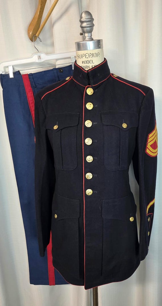 dress blues nco Knowledge, experience, leadership set NCOs apart | Article