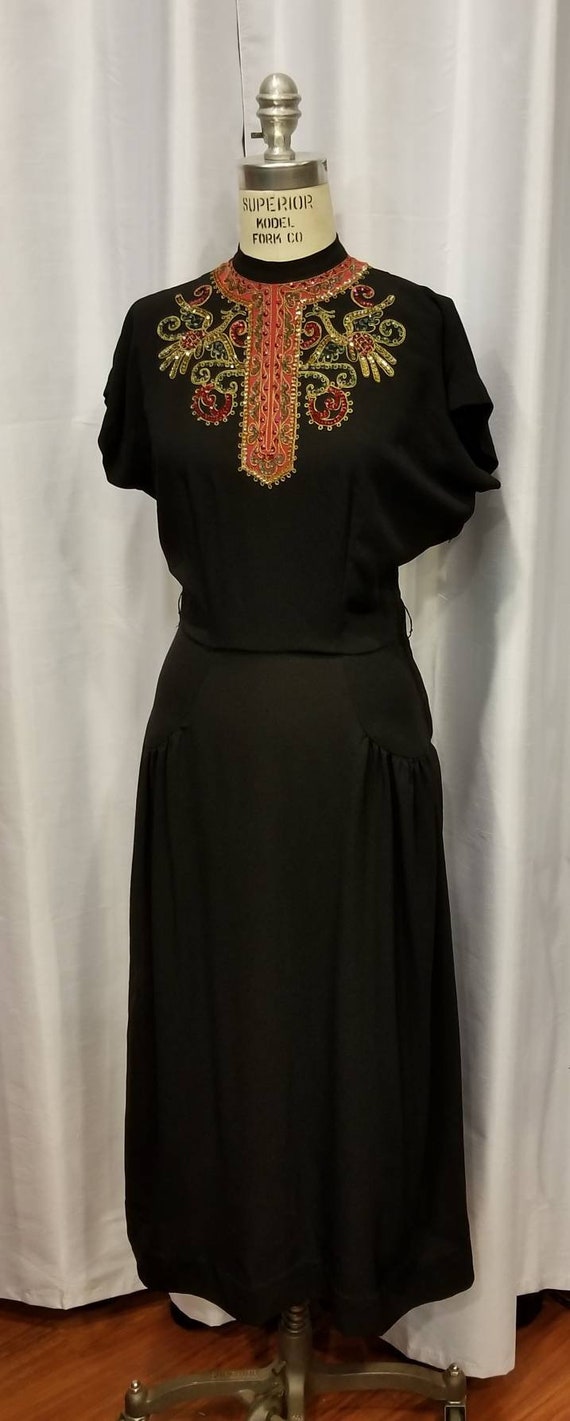 Women's ~ Beautiful ~ Incredible! ~ Sequined Rayon