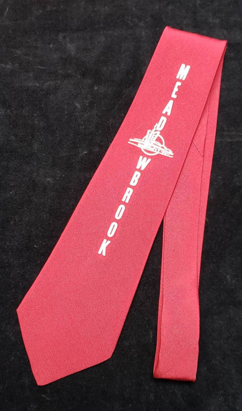 Car Dealership ~ 1950/'s ~ Wide ~ Advertising ~ Tie ~ Meadowbrook ~ Red and White ~ Shopping Center ~ Drive In Restaurant ~ Wow!