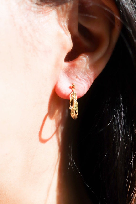 Lightweight Angel Wing and Feather Earrings Pierced or Clip-on Lightweight Angel Wing and Feather Earrings Pierced or Clip-on
