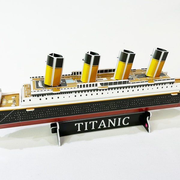 Titanic Ship - Paper Craft 3D Puzzle