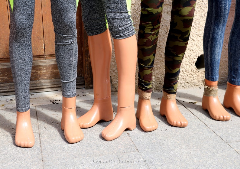 Mannequin Legs, Instant Download, DIY Print, Spanish Style.fine Art Etsy