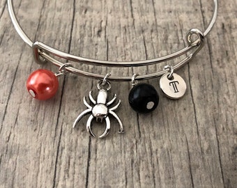 Personalized SPIDER Charm Bracelet-Expandable Initial Bracelet-Halloween Charm Bangle for Women-Halloween Bracelet for Women