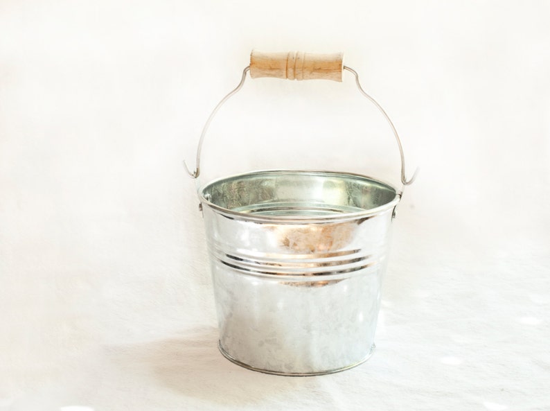 Galvanized Buckets 3 Farmhouse Decor Small Lightweight Metal - Metal Food Storage Buckets Galvanized Buckets 3 Farmhouse Decor Small Lightweight Metal - Metal Food Storage Buckets